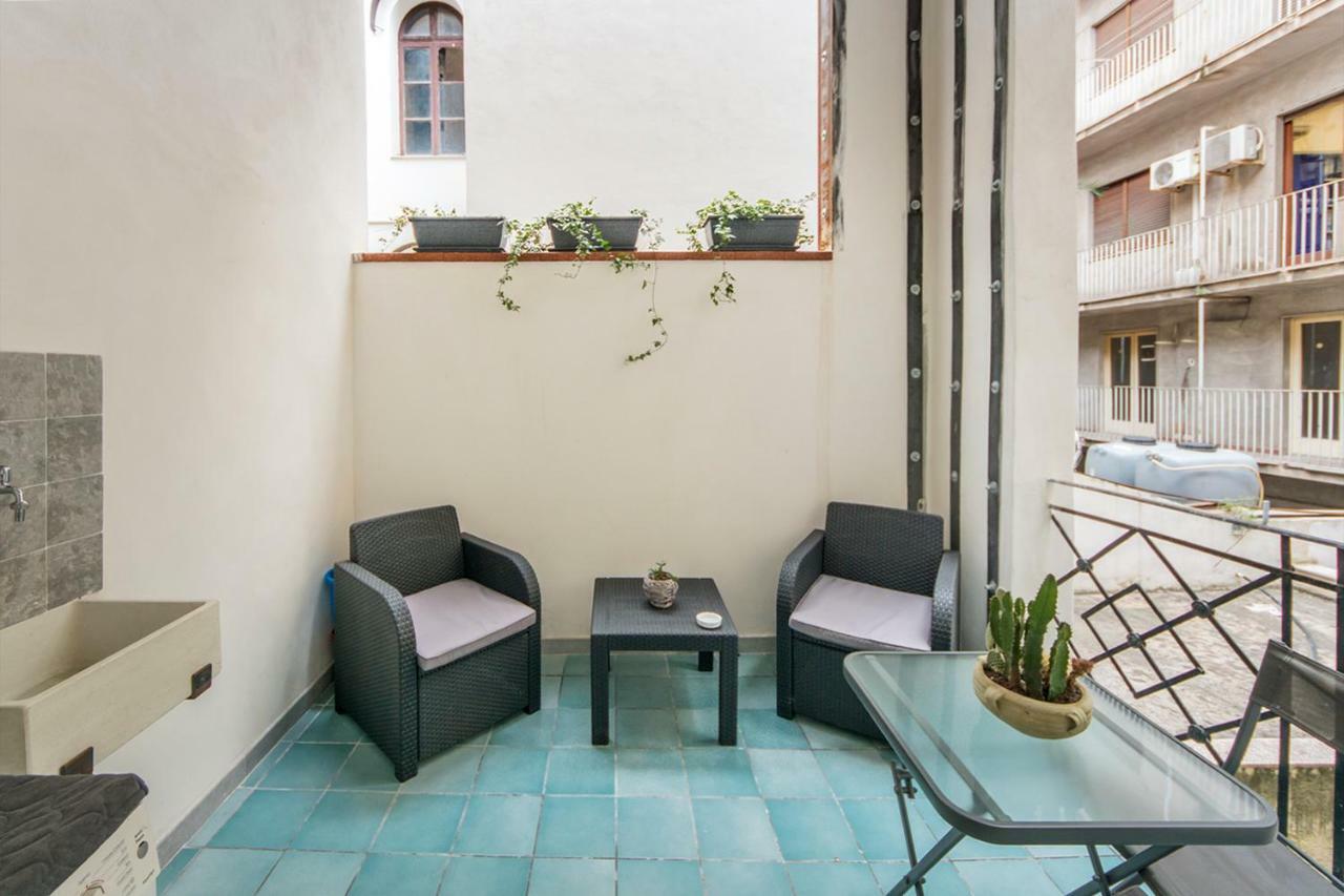 Casa Valire Appartement Palermo Buitenkant foto